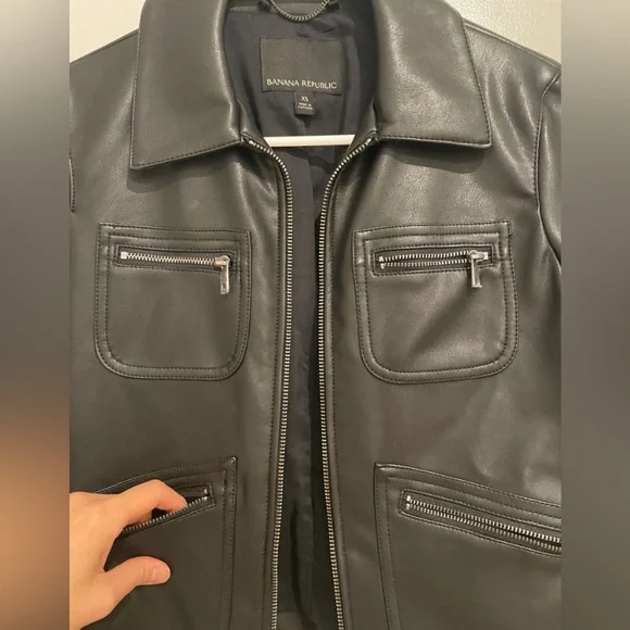 Banana Republic Black Vegan Leather Jacket XS NWT - Picture 4 of 5